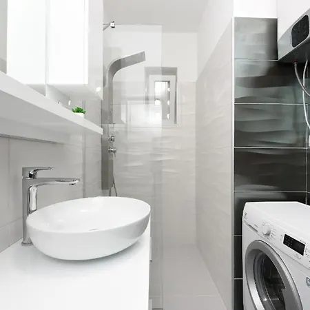 Apartment Lant *