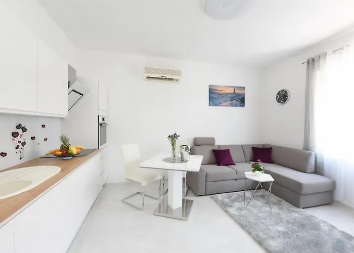 Lant Lägenhet Zadar